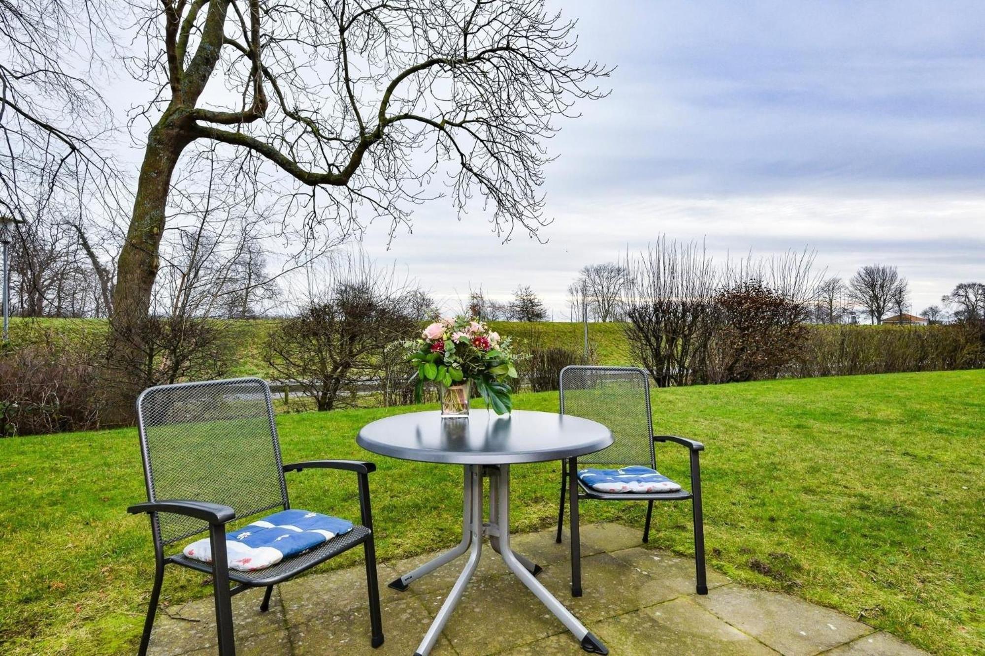 Ferienwohnung Ostseebutt Mit Terrasse Im Kaiserhof 2 Kellenhusen Zewnętrze zdjęcie