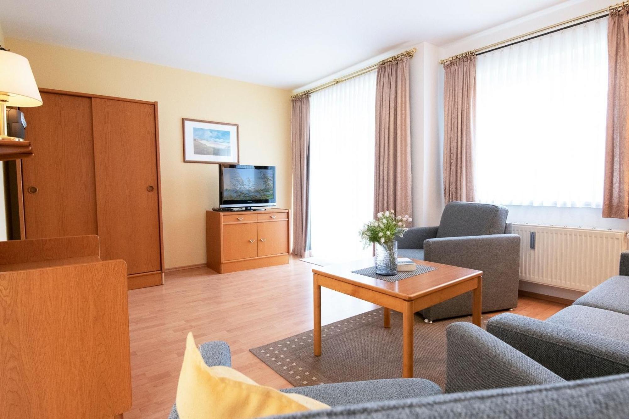 Ferienwohnung Ostseebutt Mit Terrasse Im Kaiserhof 2 Kellenhusen Zewnętrze zdjęcie